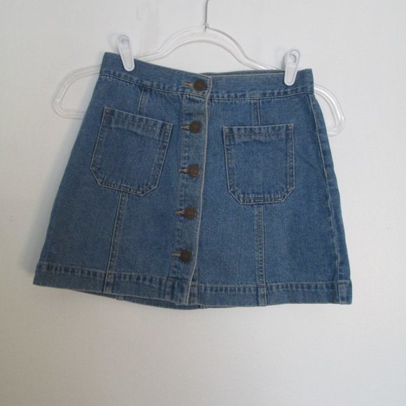 Forever 21 Button Front Patch Pocket Denim Mini Skirt Size 4/25 - Picture 2 of 9